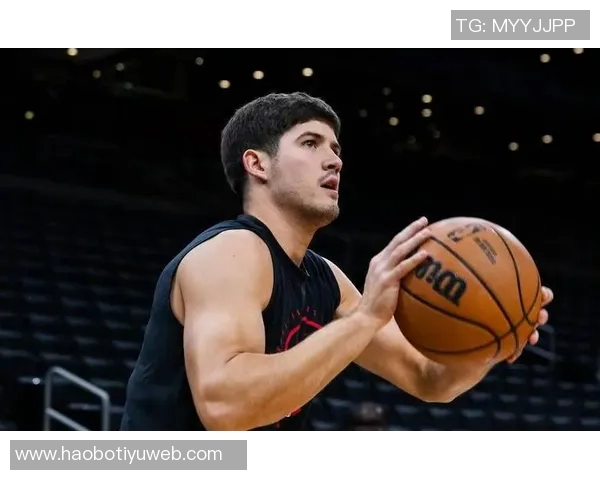 谢泼德表现不佳三分球命中率仅为4323分钟内贡献9分并遭遇3次犯规 谢泼德表现不佳三分球命中率仅为4323分钟内贡献9分并遭遇3次犯规