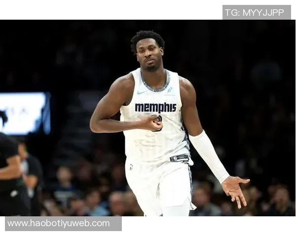 小贾伦今日表现惊艳砍下28分12篮板迎来赛季首个双双盛宴